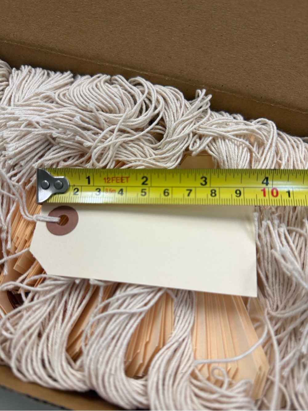 1000 PCS Shipping Tags Strung Manila
